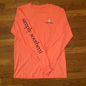 🌴Simply Southern T-shirt